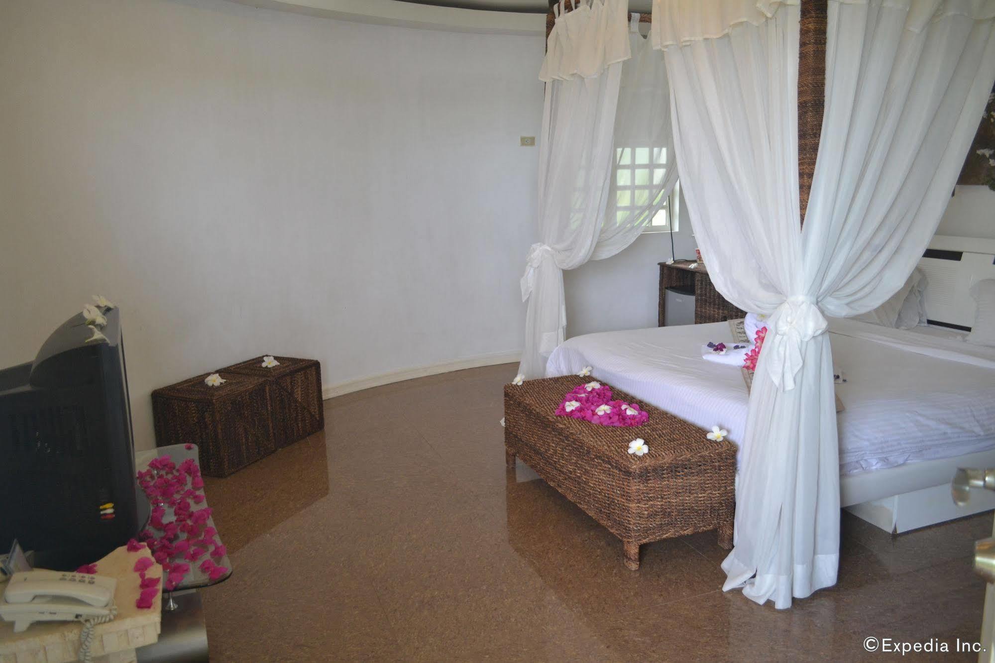 Alfheim Resort Lapu-Lapu City Bagian luar foto
